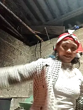 me-cute online show from January 7, 1:24 pm