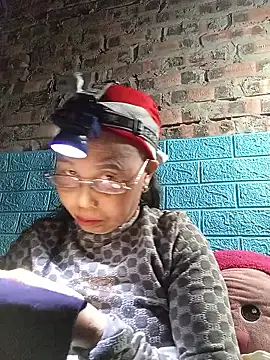 me-cute online show from January 9, 2:20 pm