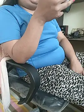 payal 261072  online show from October 26, 3:56 am