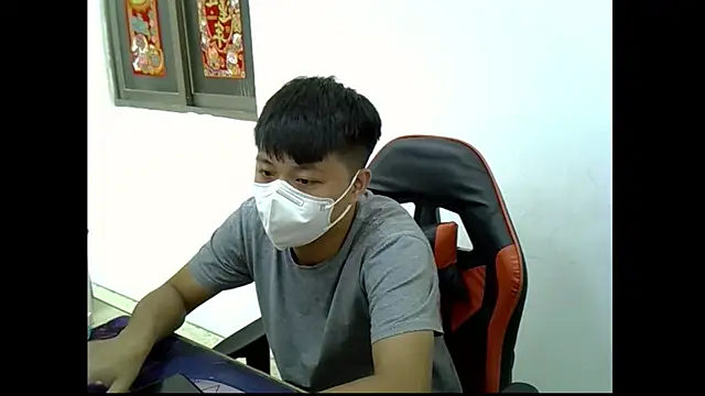 Snapshot of zhu000000 chatting on October 1, 5:24 am zhu000000 online show from October 1, 5:24 am