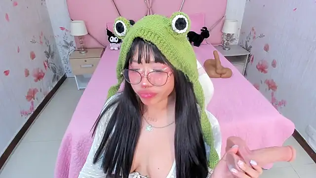 SafiroAgataaa online show from November 19, 3:01 pm