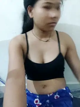 Snapshot of Vaani_Cutie chatting on March 15, 11:44 pm Vaani Cutie online show from March 15, 11:44 pm