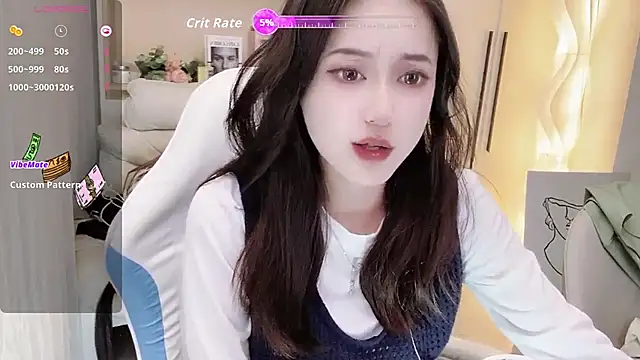 Snapshot of Naiyi-babe chatting on October 13, 4:18 pm Naiyi-babe online show from October 13, 4:18 pm