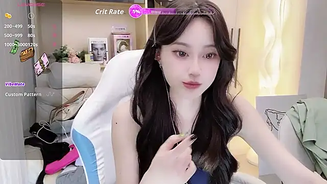 Snapshot of Naiyi-babe chatting on October 17, 3:58 pm Naiyi-babe online show from October 17, 3:58 pm