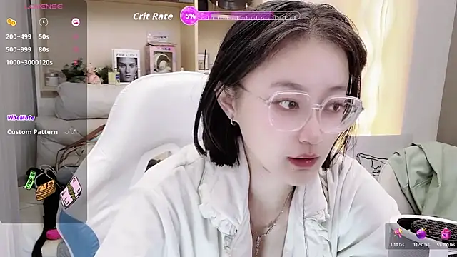 Snapshot of Naiyi-babe chatting on October 28, 4:09 pm Naiyi-babe online show from October 28, 4:09 pm