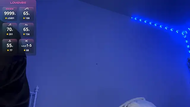 HoneyMist online show from January 15, 5:27 pm