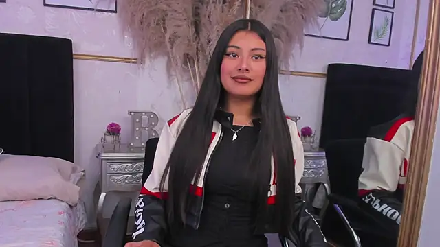 DaisySnugs1 online show from September 24, 12:52 pm