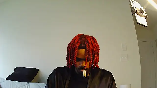 Snapshot of risktakinndolo chatting on September 15, 5:13 pm risktakinndolo online show from September 15, 5:13 pm