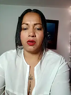 agatha sluttylatina online show from March 14, 2:06 am