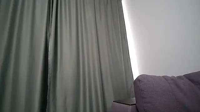 JessiLu online show from February 15, 4:09 am