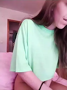 Snapshot of BarbiieeMiauh chatting on April 17, 1:25 pm BarbiieeMiauh online show from April 17, 1:25 pm