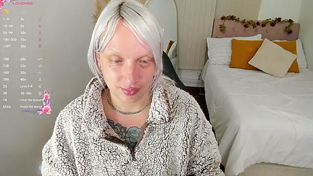 Sun Sooll  online show from March 28, 2:33 am