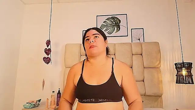 elizawiliamst online show from September 23, 12:19 pm