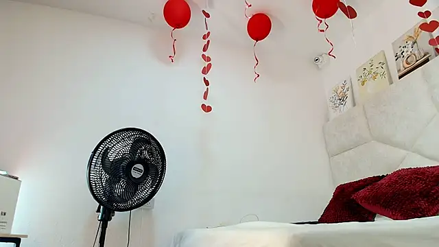 Snapshot of elizawiliamst chatting on February 28, 11:55 am elizawiliamst online show from February 28, 11:55 am