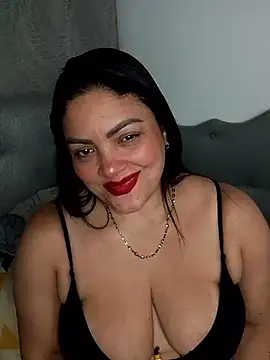 tiffany Johnson1 online show from February 3, 12:09 am