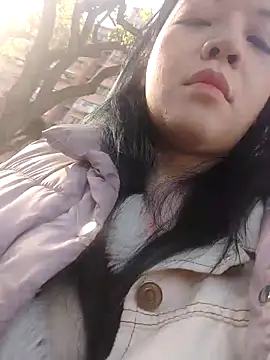 Snapshot of Lovelyanan chatting on February 5, 7:35 am Lovelyanan online show from February 5, 7:35 am