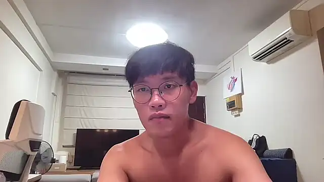 Passionatetwink2 online show from July 17, 10:55 am