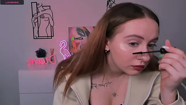 mila glow1 online show from October 9, 8:56 am