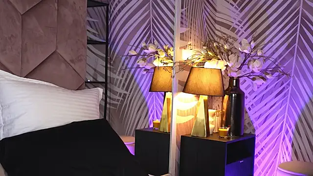 EvaRhea online show from November 27, 4:03 am