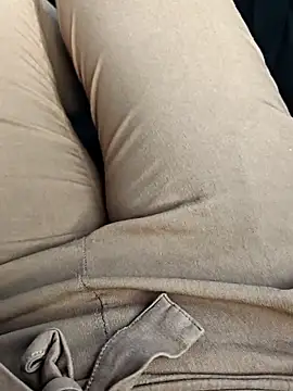 Horny mummy online show from November 4, 1:21 pm