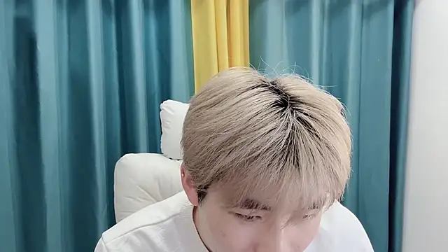 xiaoyang5200 online show from February 25, 1:43 pm