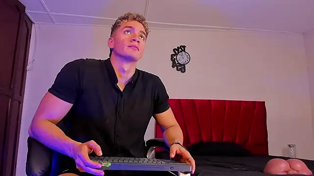 paull george online show from September 22, 1:46 pm