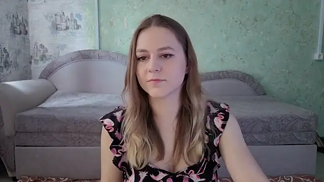 Snapshot of ShyMistery chatting on October 10, 10:03 am ShyMistery online show from October 10, 10:03 am