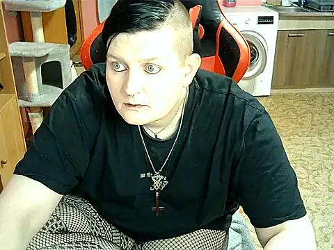 Snapshot of Xyra_Noir chatting on September 27, 10:26 pm Xyra Noir online show from September 27, 10:26 pm