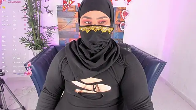 samanee konn online show from March 30, 7:15 pm