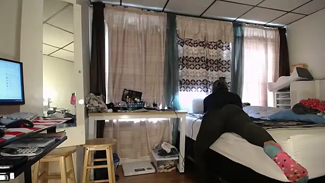 ANALTRAINING4U2 online show from March 6, 6:05 pm