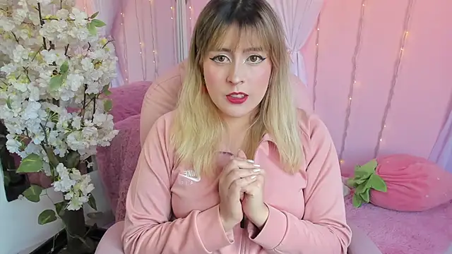 Jenny Wolridge  online show from February 21, 6:53 pm