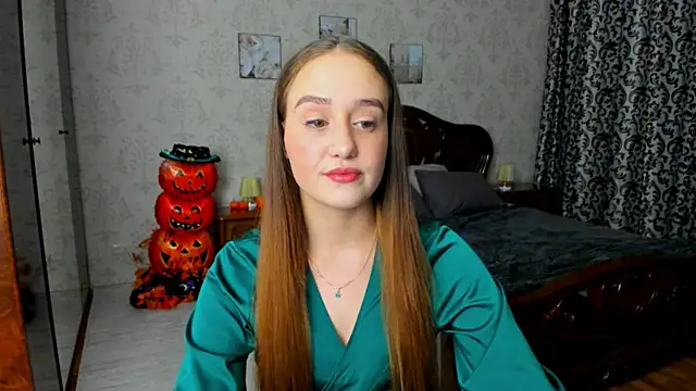 SabrinaCandi online show from November 4, 3:38 am