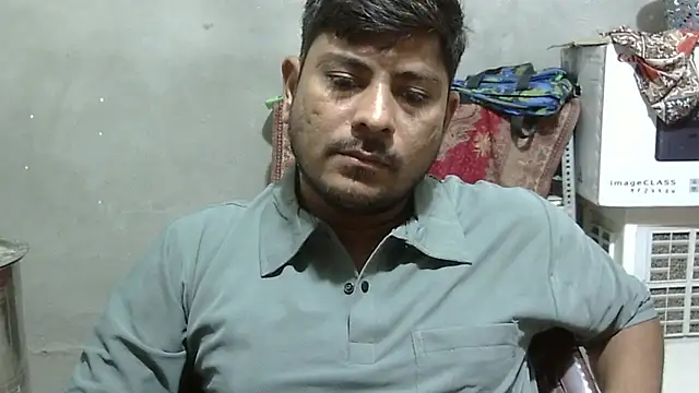 Snapshot of Ajmersingh335512 chatting on May 14, 2:13 pm Ajmersingh335512 online show from May 14, 2:13 pm