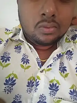 Snapshot of indiankiing chatting on November 5, 8:03 am indiankiing online show from November 5, 8:03 am