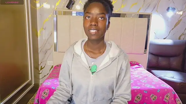 katia green1 online show from April 12, 12:10 pm