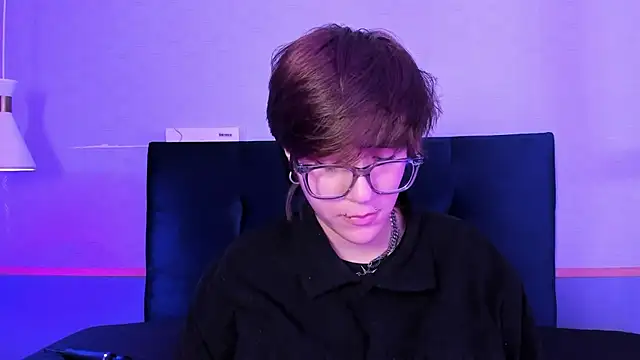 Tsuki Maru online show from March 17, 9:29 pm