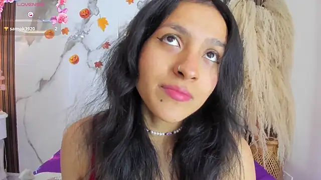 Snapshot of violettawatson chatting on October 22, 1:22 pm violettawatson online show from October 22, 1:22 pm