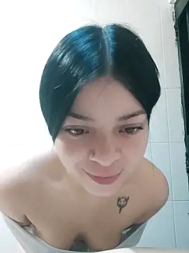 LunaJacobs online show from October 25, 11:51 am