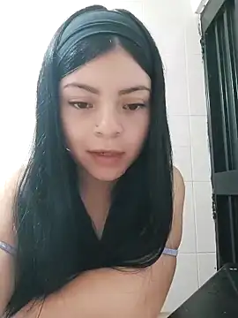 LunaJacobs online show from November 25, 11:38 pm