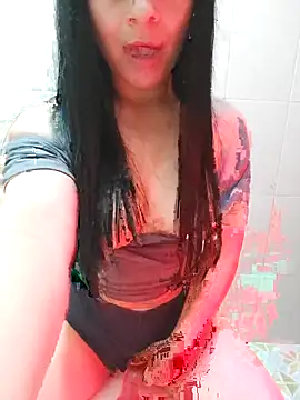 Snapshot of LunaJacobs chatting on June 4, 10:16 pm LunaJacobs online show from June 4, 10:16 pm