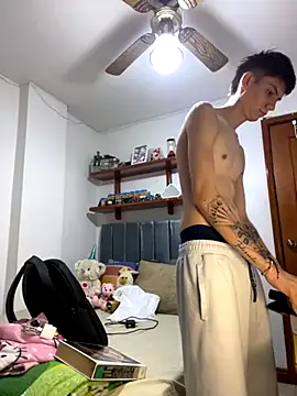 Snapshot of Luck__090 chatting on September 12, 2:33 am Luck 090 online show from September 12, 2:33 am