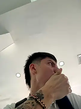 Snapshot of Luck__090 chatting on September 24, 4:10 pm Luck 090 online show from September 24, 4:10 pm