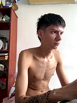 Snapshot of Luck__090 chatting on September 25, 5:05 pm Luck 090 online show from September 25, 5:05 pm