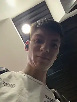 Snapshot of Luck__090 chatting on October 6, 1:14 am Luck 090 online show from October 6, 1:14 am