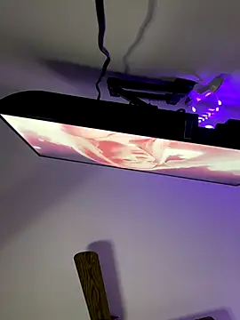 Snapshot of Luck__090 chatting on November 6, 1:39 am Luck 090 online show from November 6, 1:39 am