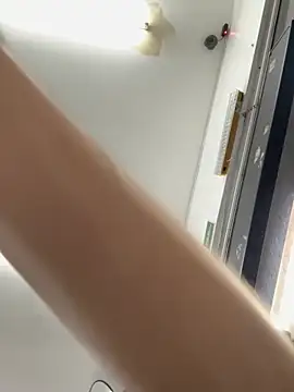 Snapshot of Luck__090 chatting on November 7, 2:44 am Luck 090 online show from November 7, 2:44 am