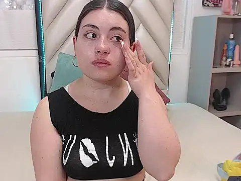 Vicluxxx online show from October 26, 12:55 pm