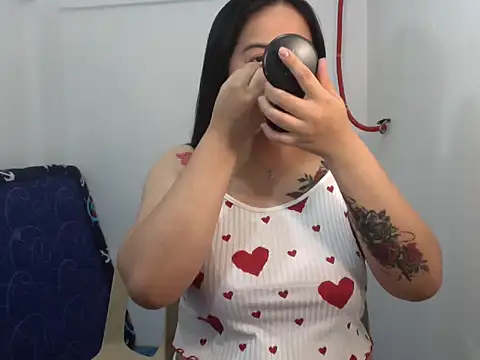 sexylhane online show from September 11, 6:35 am