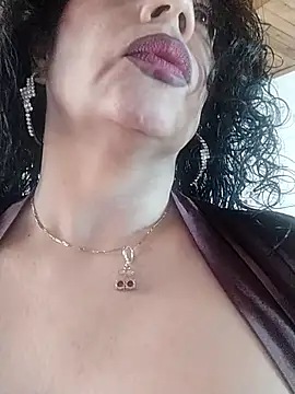 adelen smith online show from April 5, 5:21 pm