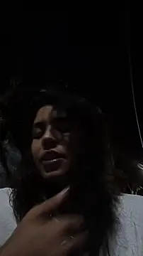 Maricamposs online show from February 17, 4:53 am